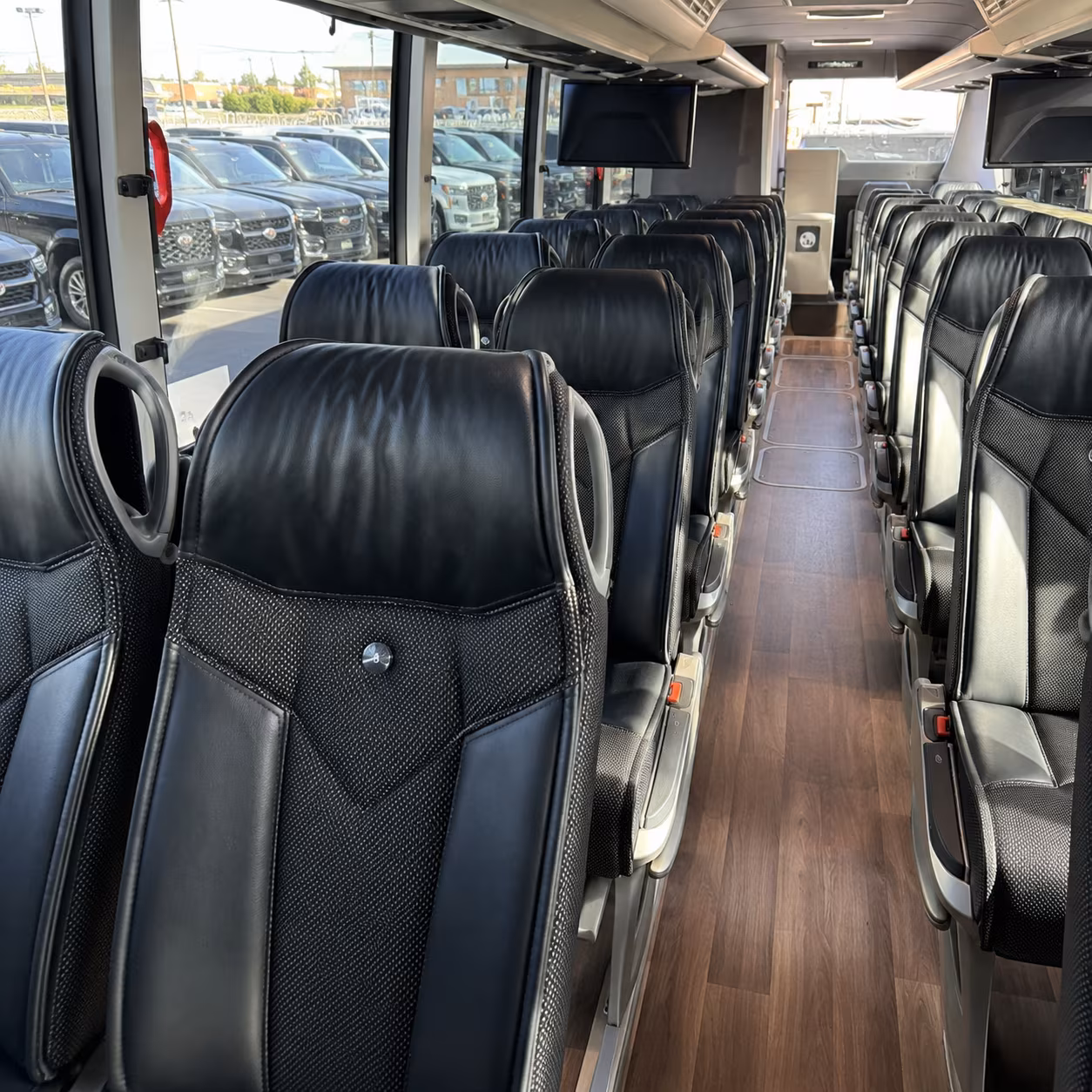 charter buses for quincy bachelor weekends heading to cape cod or plymouth