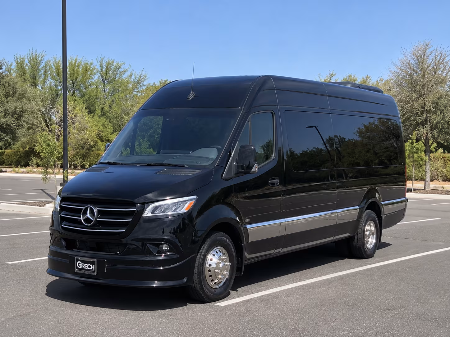 employee shuttle buses for quincy s business districts and office parks