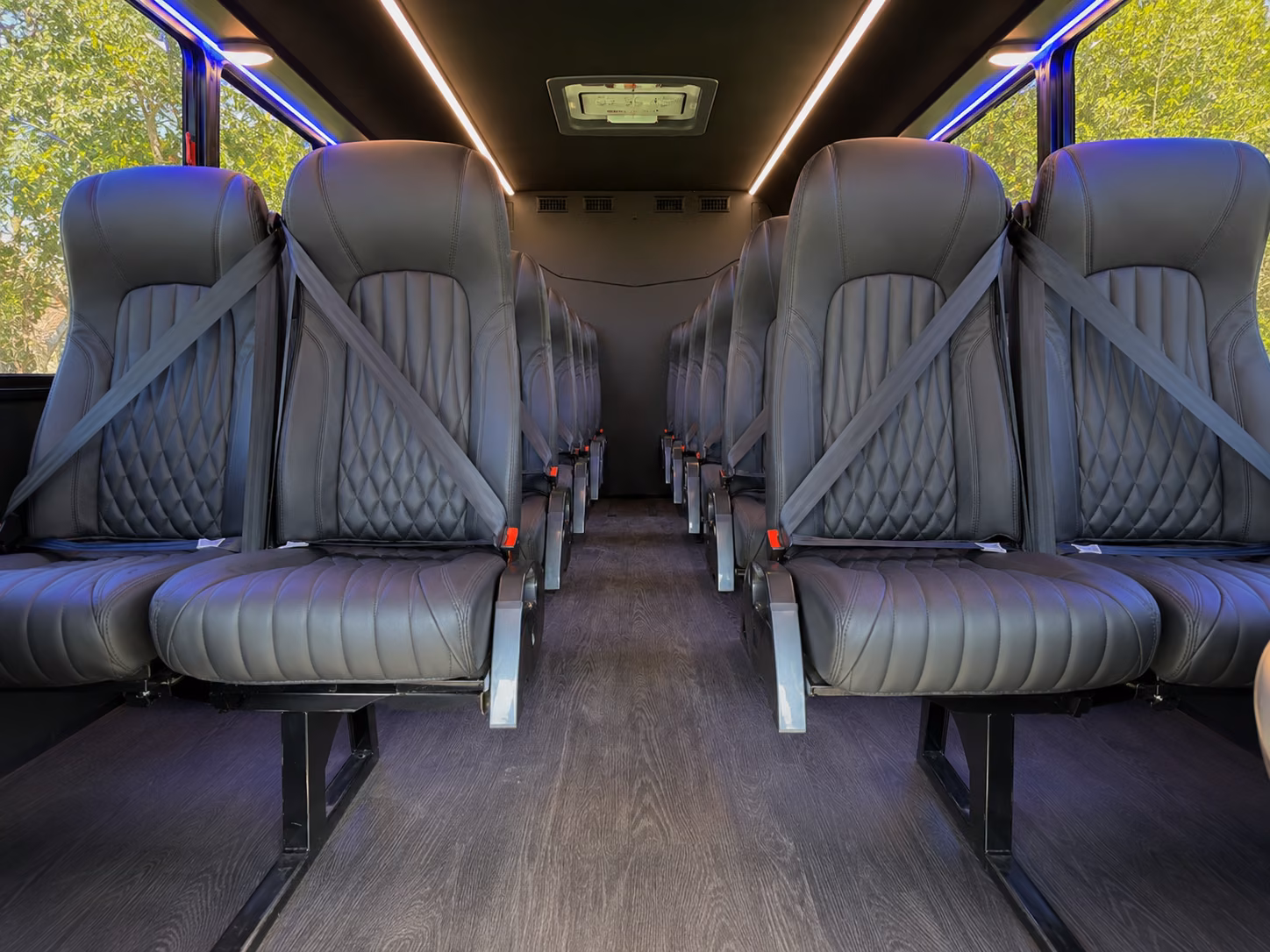 quincy 20 passenger minibus interior