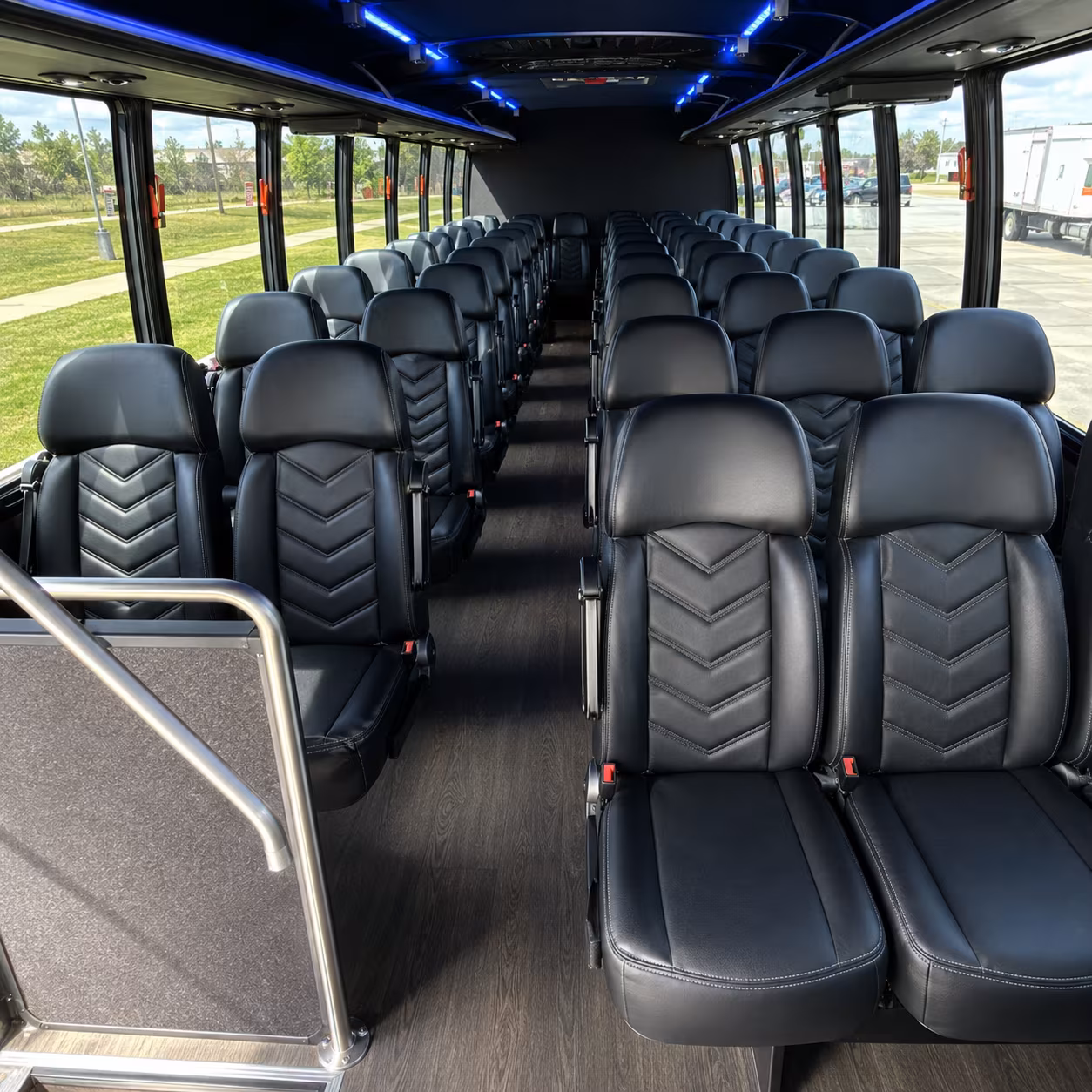 quincy bus rental service area